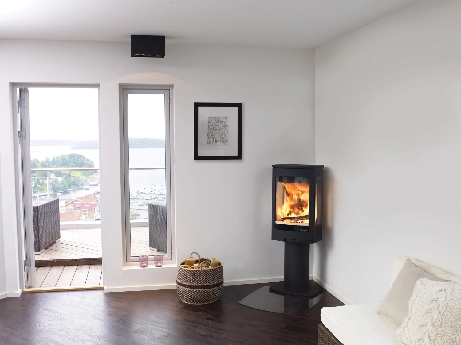 Kaminofen Nordpeis DUO 1 Schwarz, 5 KW 5 Kaminofen Nordpeis DUO 1 Schwarz, 5 KW – Bild 3