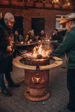 MOESTA-BBQ Bandit FirePlace Inkl. Bambus Ablagen, BBQ-Disk Und Bambus Lasur 9 MOESTA-BBQ Bandit FirePlace Inkl. Bambus Ablagen, BBQ-Disk Und Bambus Lasur -Brunner Grillen Geschaft 2022 09 20 moesta bandit und wm shooting 614 ret