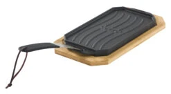 Cozze Gusseisenpfanne Mit Bambus Servierbrett, 16,5x33 Cm -Brunner Grillen Geschaft 46396