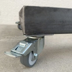 BlackBull Rolluntersatz Pro -Brunner Grillen Geschaft 6f7ecab26ca51a4c79b5d2e2101beea8