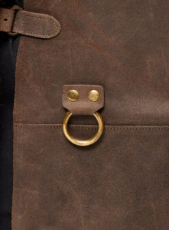 IGNIUM Grillschürze -Brunner Grillen Geschaft ignium leder grillschuerze braun detail