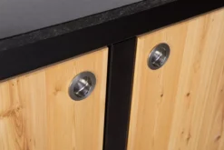 Der Merklinger Outdoor Modul "Anton" (2 Türen M. Ablage) -Brunner Grillen Geschaft merklinger holzbackofen grill pizzaofen brotbackofen mobiler seitentisch granit tueren griffe jpg