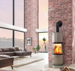 Kaminofen Spartherm PASSO S, 6,1 KW 9 Kaminofen Spartherm PASSO S, 6,1 KW -Brunner Grillen Geschaft passo s stahl geschliffen milieu 01